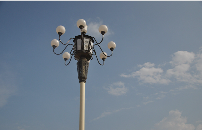 �����������A��